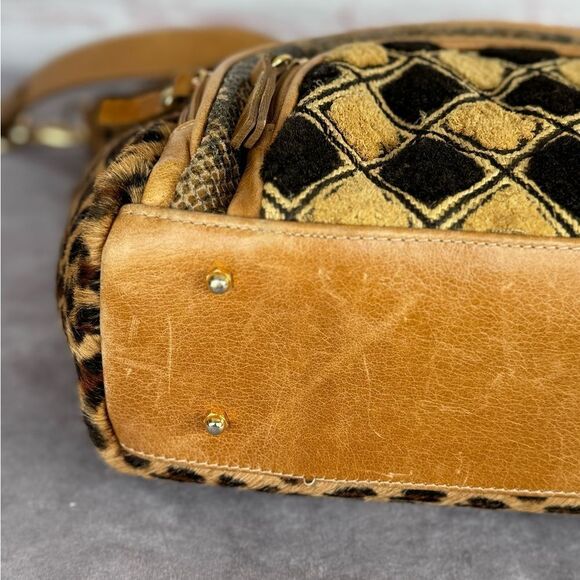 Clever Carriage Company Ponyhair Mixed Material Gorgeous Cheetah Print Hobo Bag - Picture 8 of 15